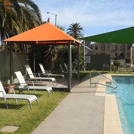 Wine Village Motor Inn Rutherglen Exterior photo